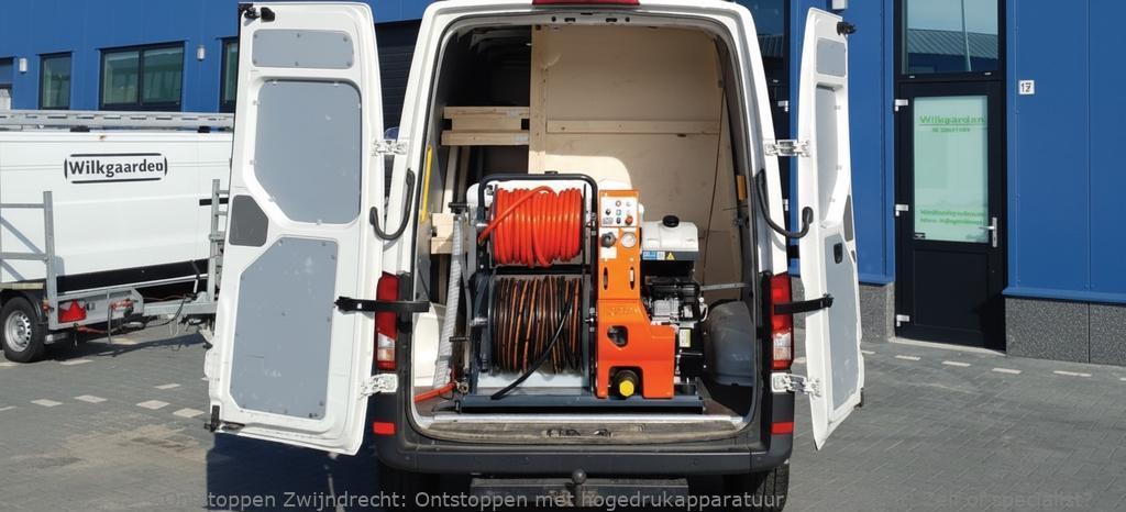 Ontstoppen met hogedrukapparatuur Zwijndrecht: Zelf of specialist?